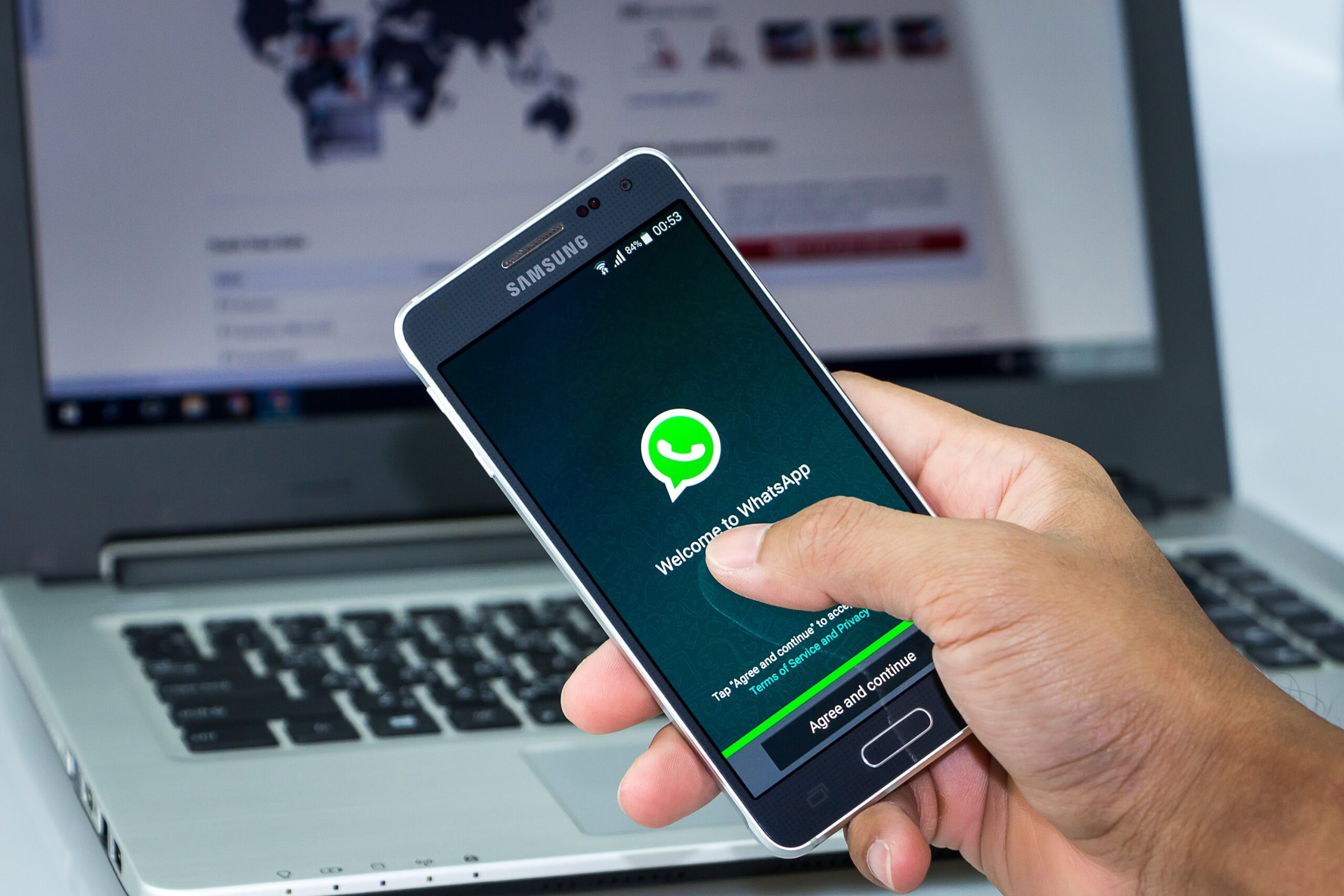 WhatsApp Introduces Messenger Rooms