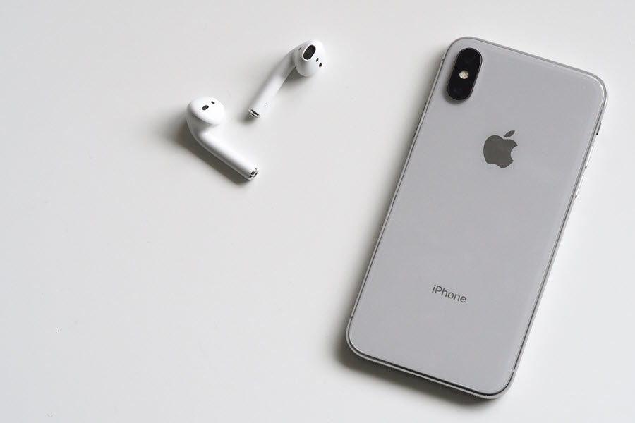 Apple AirPods sound issues